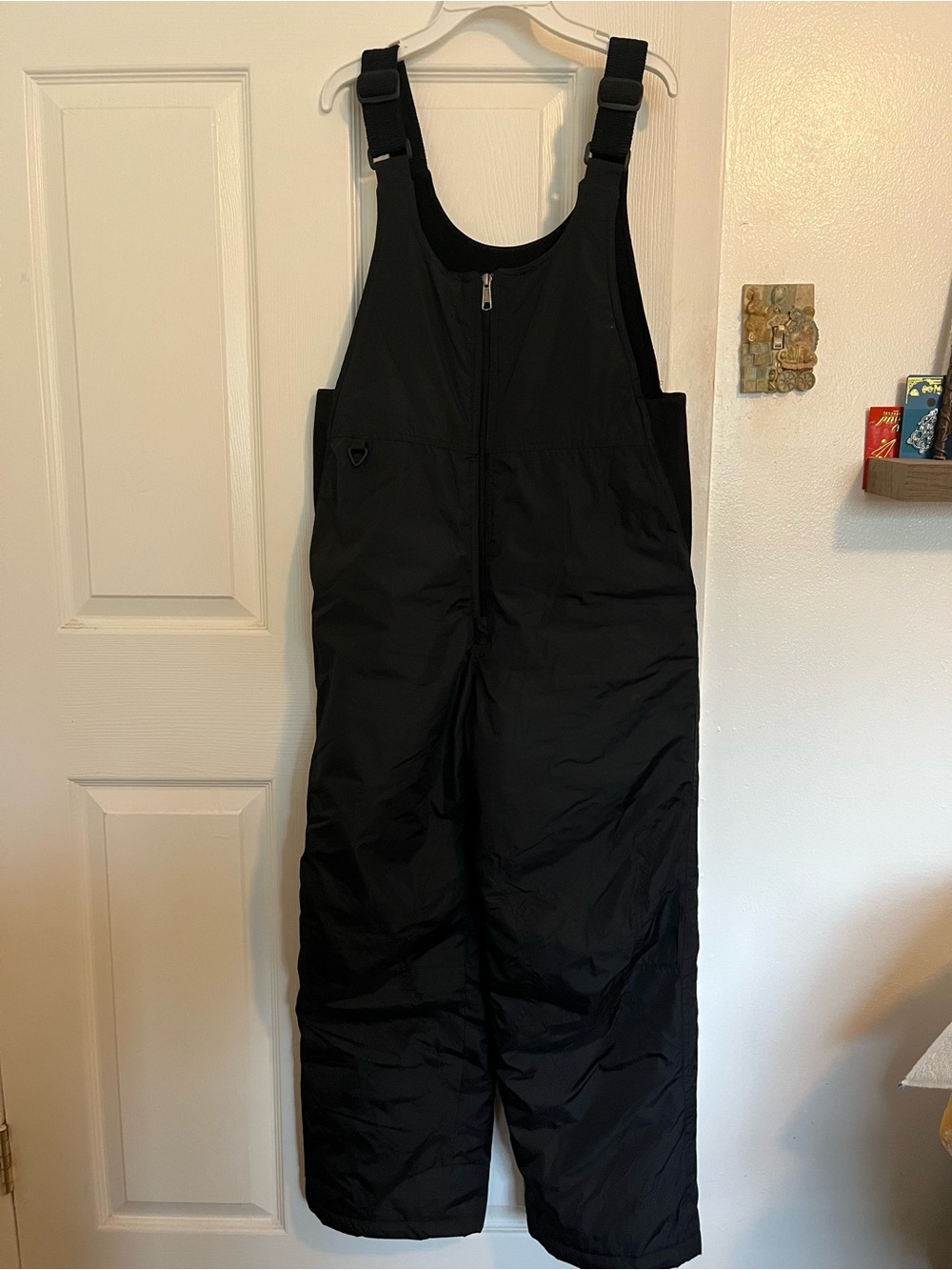White Sierra Black Insulated Zip-Front Vest